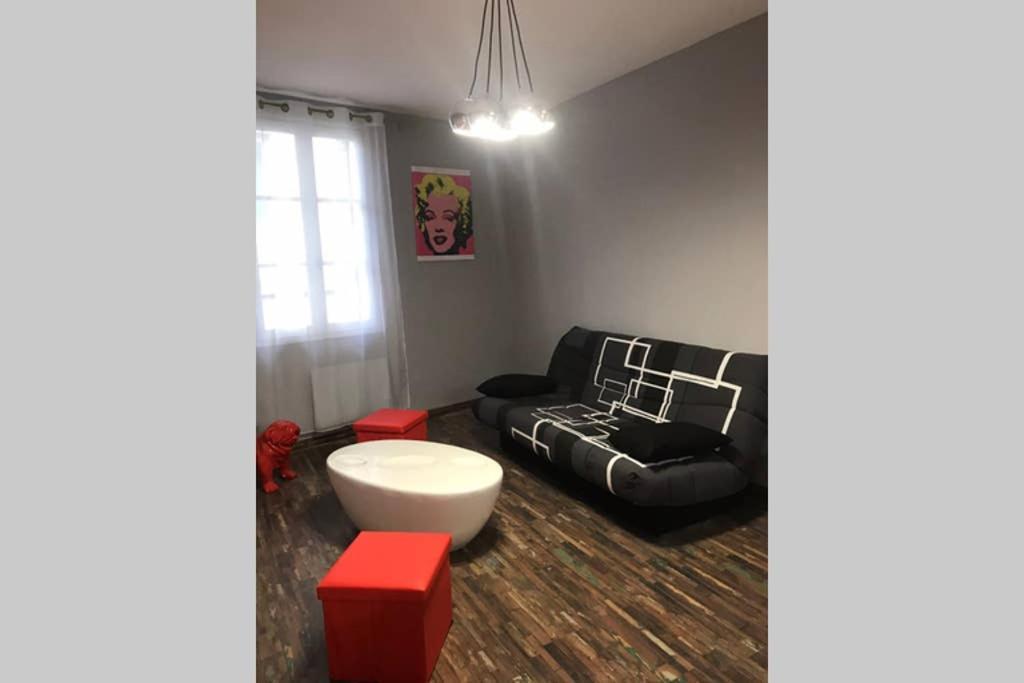 Appartement Style Pop Art Avec Garage Centre Historique ベジエ エクステリア 写真