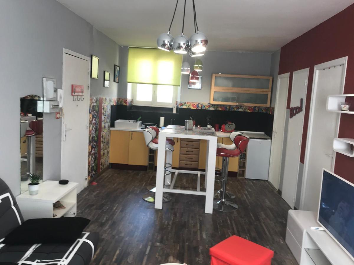 Appartement Style Pop Art Avec Garage Centre Historique ベジエ エクステリア 写真
